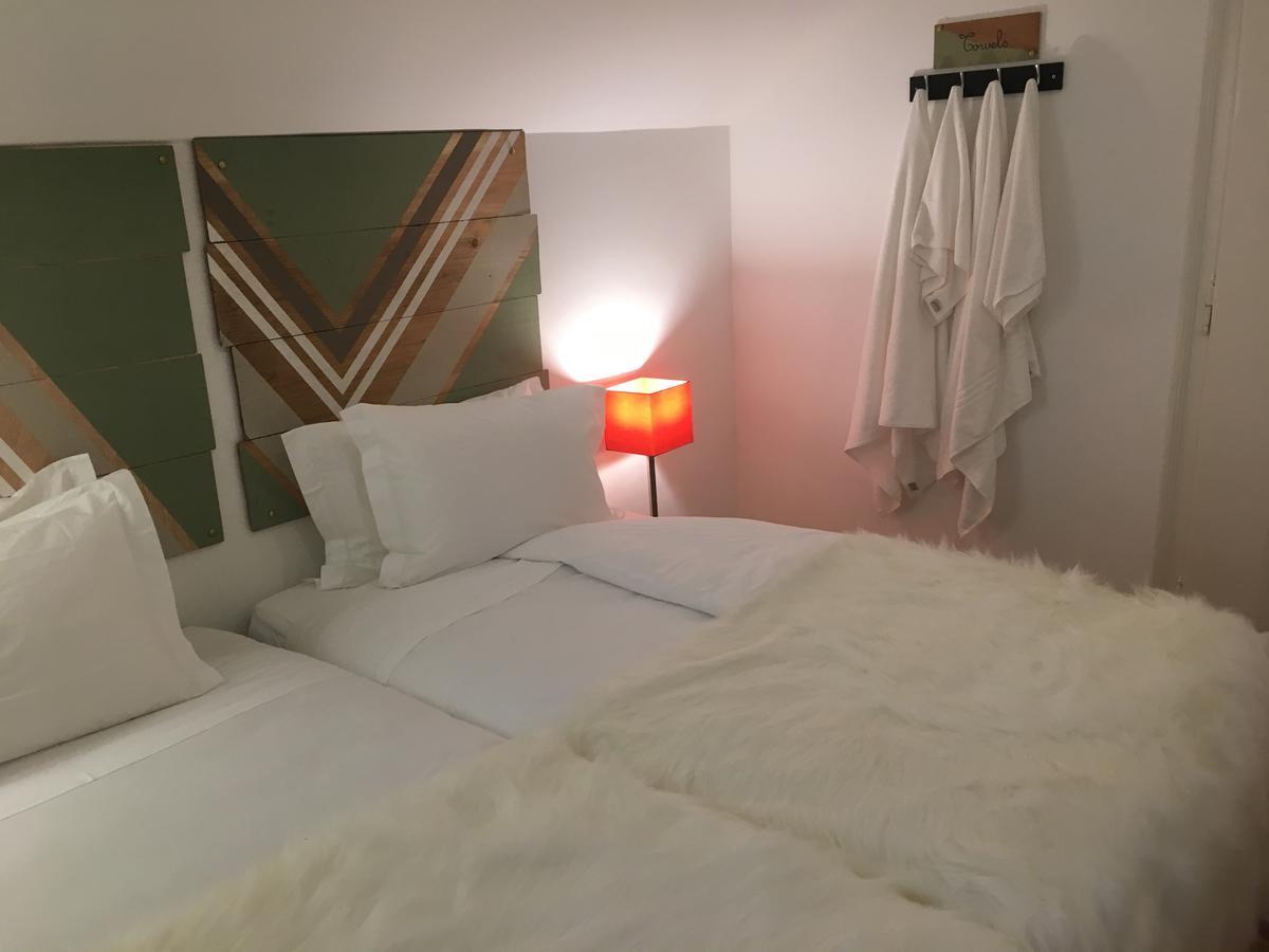 Lucky'S Guesthouse Сан-Жуан-ду-Эшторил Экстерьер фото
